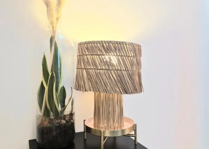 La Longere Du Moulin, T2 Independant Equipe Avec Cuisine, Parking Individuel Avec Portail, Salon De Jardin, Belle Grande